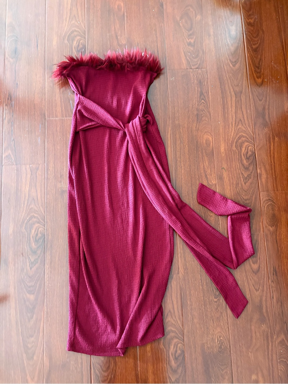 SHEIN Strapless Feather-Trim Midi Dress in Wine